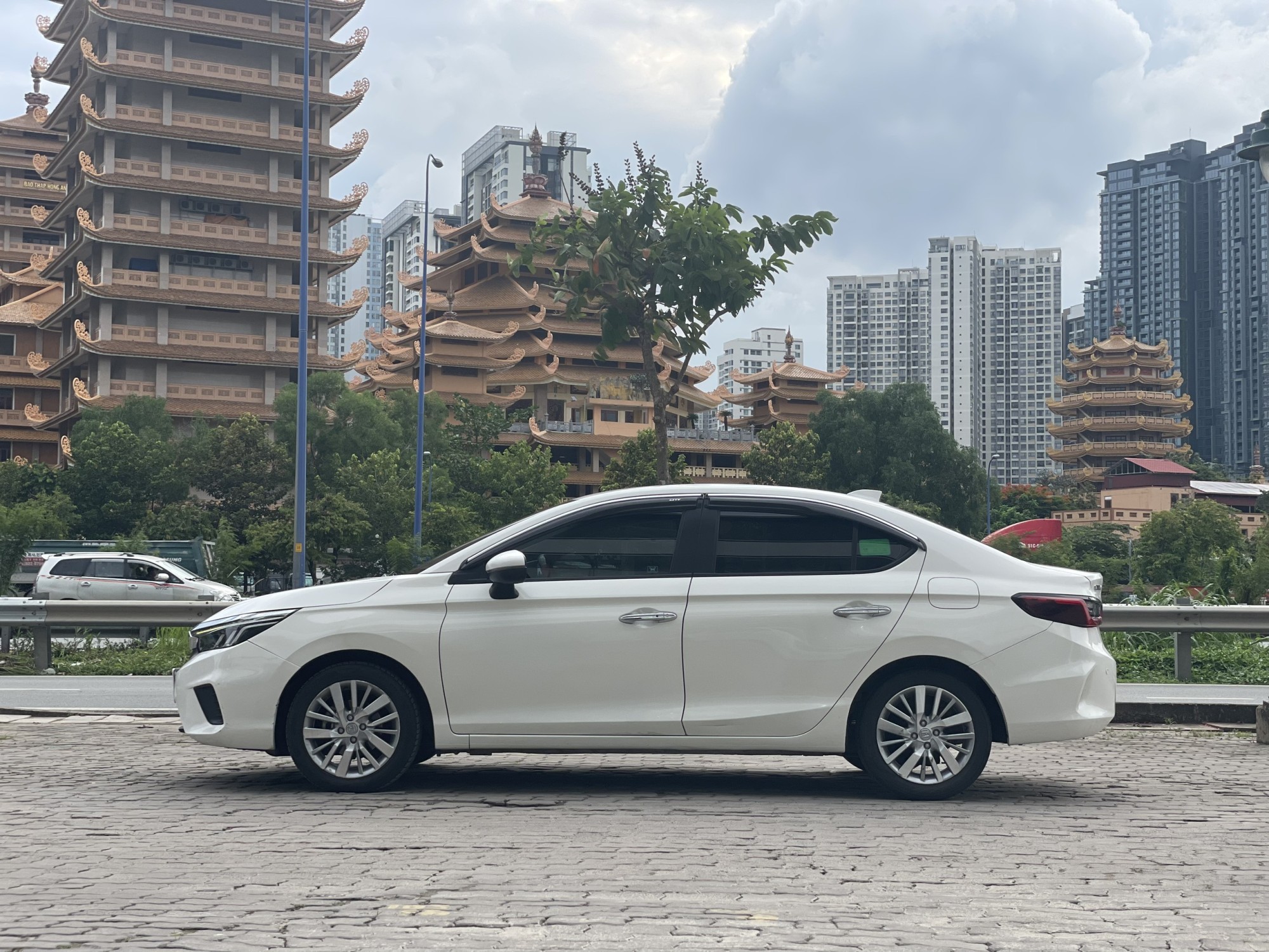 ĐÃ BÁN - HONDA CITY L 2022 - Màu trắng - Odo 55.800km